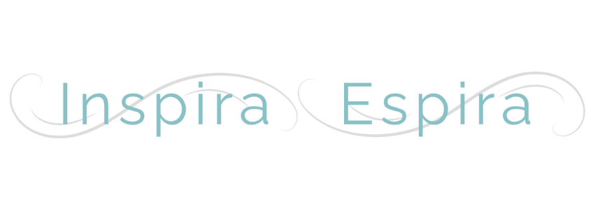 Scritta "Inspira Espira" con due linee morbide che richiamano il respiro